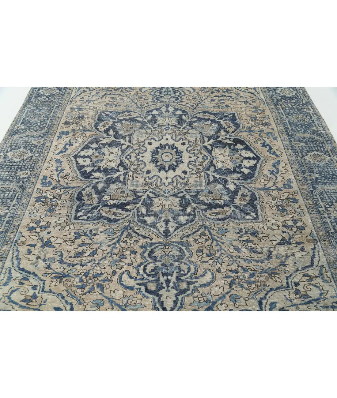 Hand Knotted Antique Persian Heriz Wool Rug - 7'10'' x 10'9'' - Arteverk Rugs Area rug