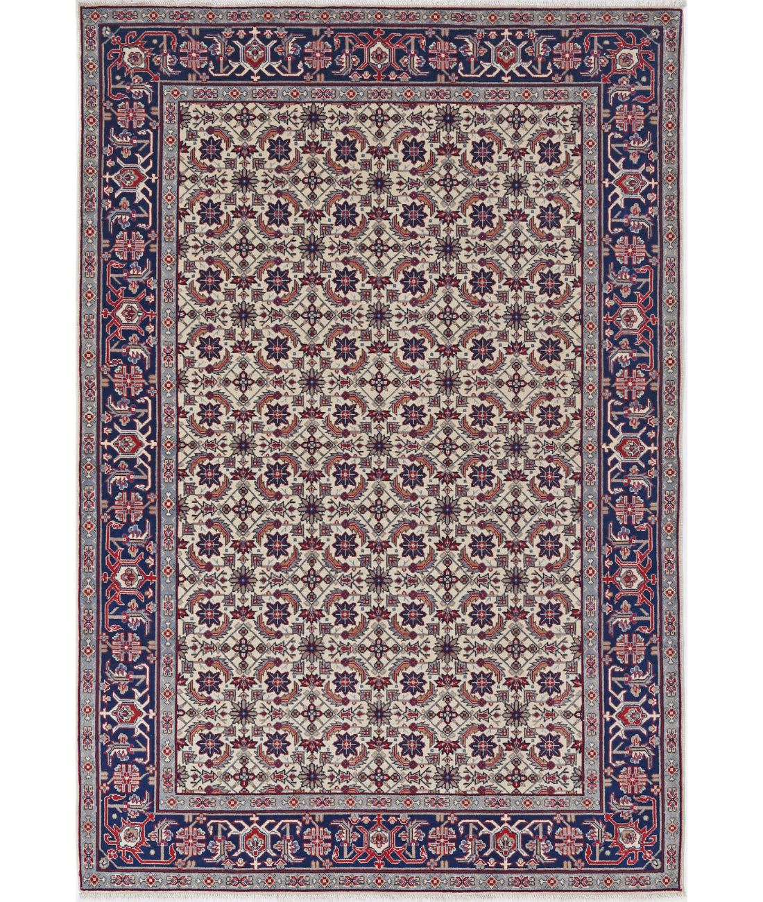 Hand Knotted Heritage Fine Persian Style Wool Rug - 4&#39;0&#39;&#39; x 5&#39;10&#39;&#39; 4&#39; 0&quot; X 5&#39; 10&quot; (122 X 178) / Ivory / Blue