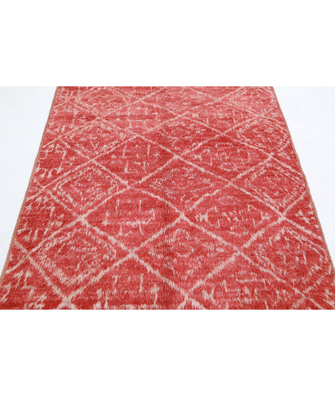 Hand Knotted Tribal Moroccan Wool Rug - 4'4'' x 5'9'' 4'4'' x 5'9'' (130 X 173) / Red / Ivory