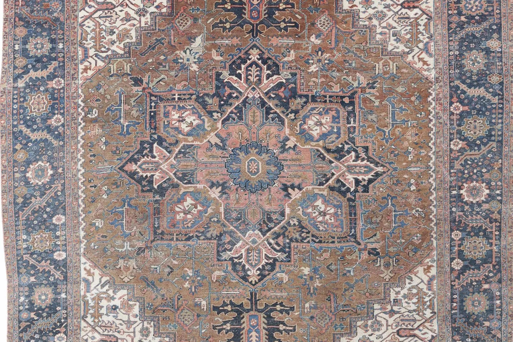 Heriz Rugs — A Complete Guide to the Bold Persian Medallion, History & How to Choose One