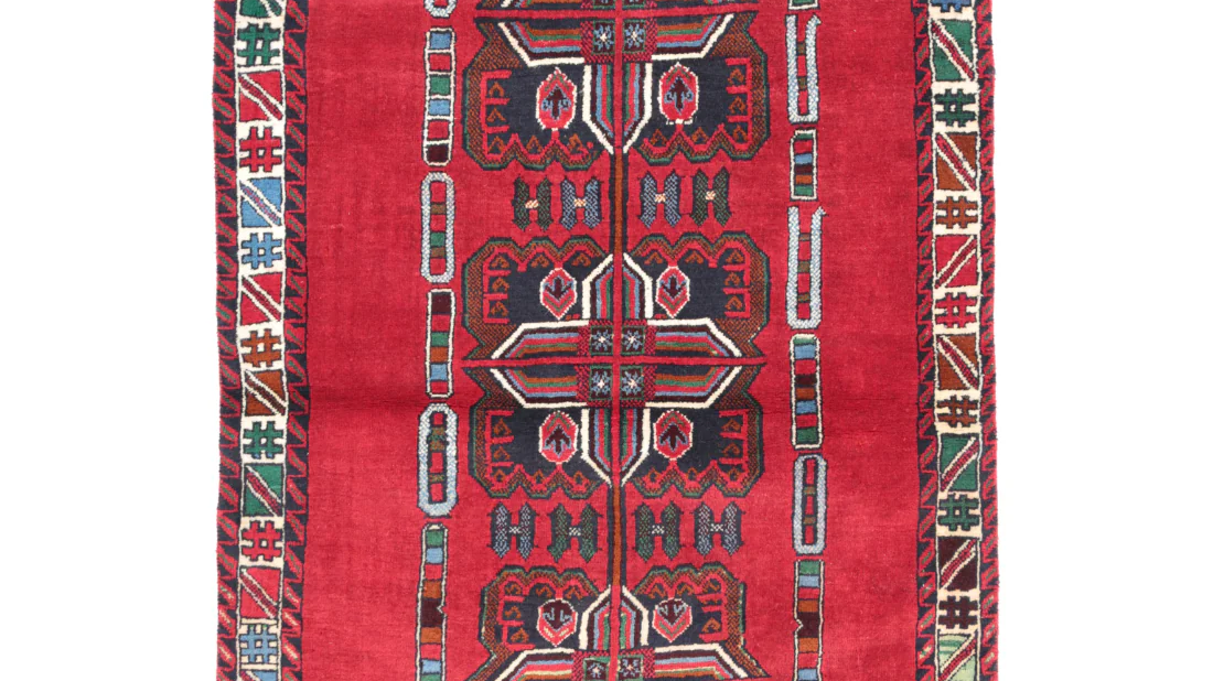 What Is Abrash in a Rug? The Beauty of Colour Variation