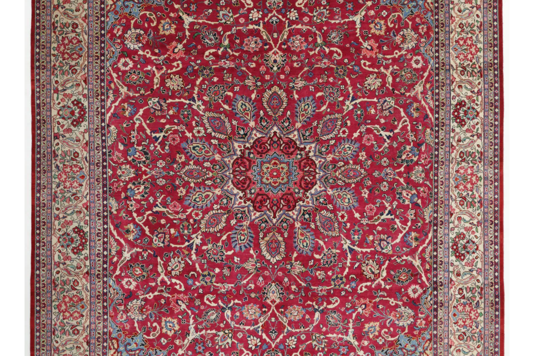 Vintage vs Antique Rugs — What's the Difference?