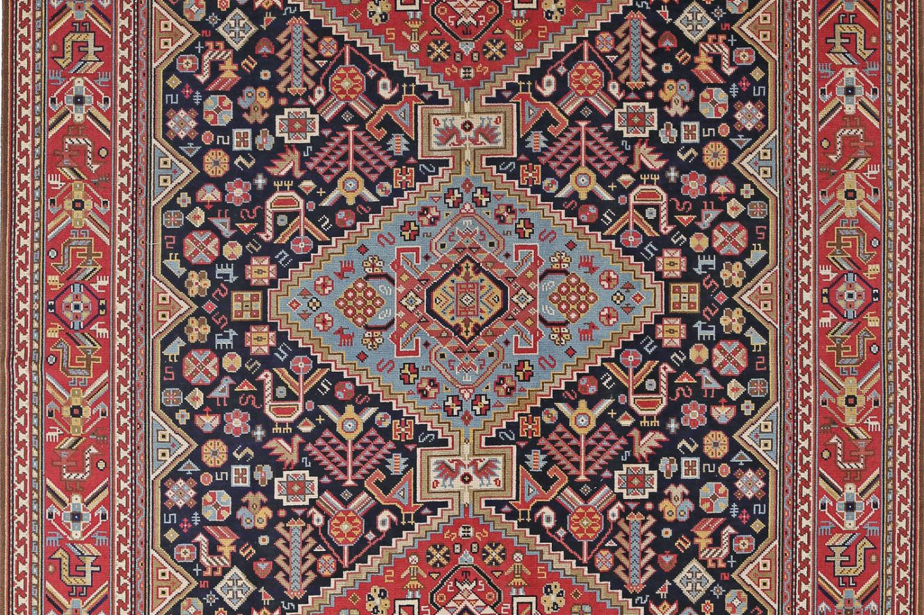 Qashqai Rugs — A Complete Guide to the Persian Nomadic Tribal Weave