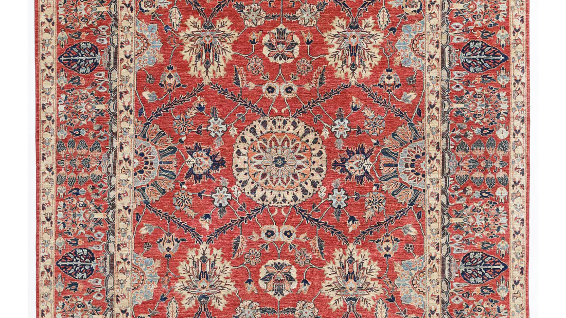 Sultanabad Rugs — A Complete Guide to the Original of the Ziegler Look, History & How to Choose One