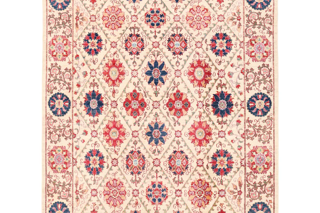 Suzani Rugs — A Complete Guide to the Embroidery-Inspired Design, History & How to Choose One