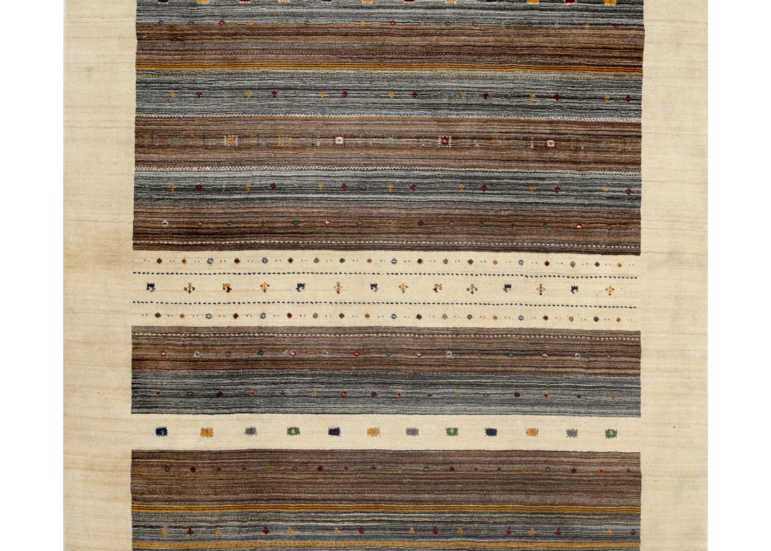 Lori Baft Rugs — A Complete Guide to the Plush Minimalist Rug, History & How to Choose One