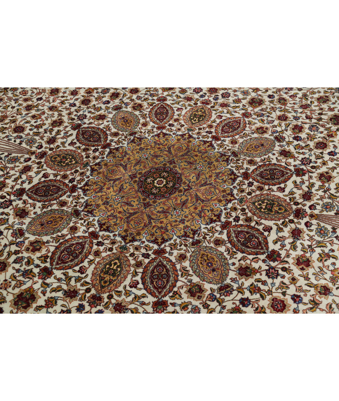 Hand Knotted Masterpiece Persian Tabriz Fine Sheikh Safi Wool & Silk Rug - 11'1'' x 16'0'' 11'1'' x 16'0'' (333 X 480) / Ivory / Green