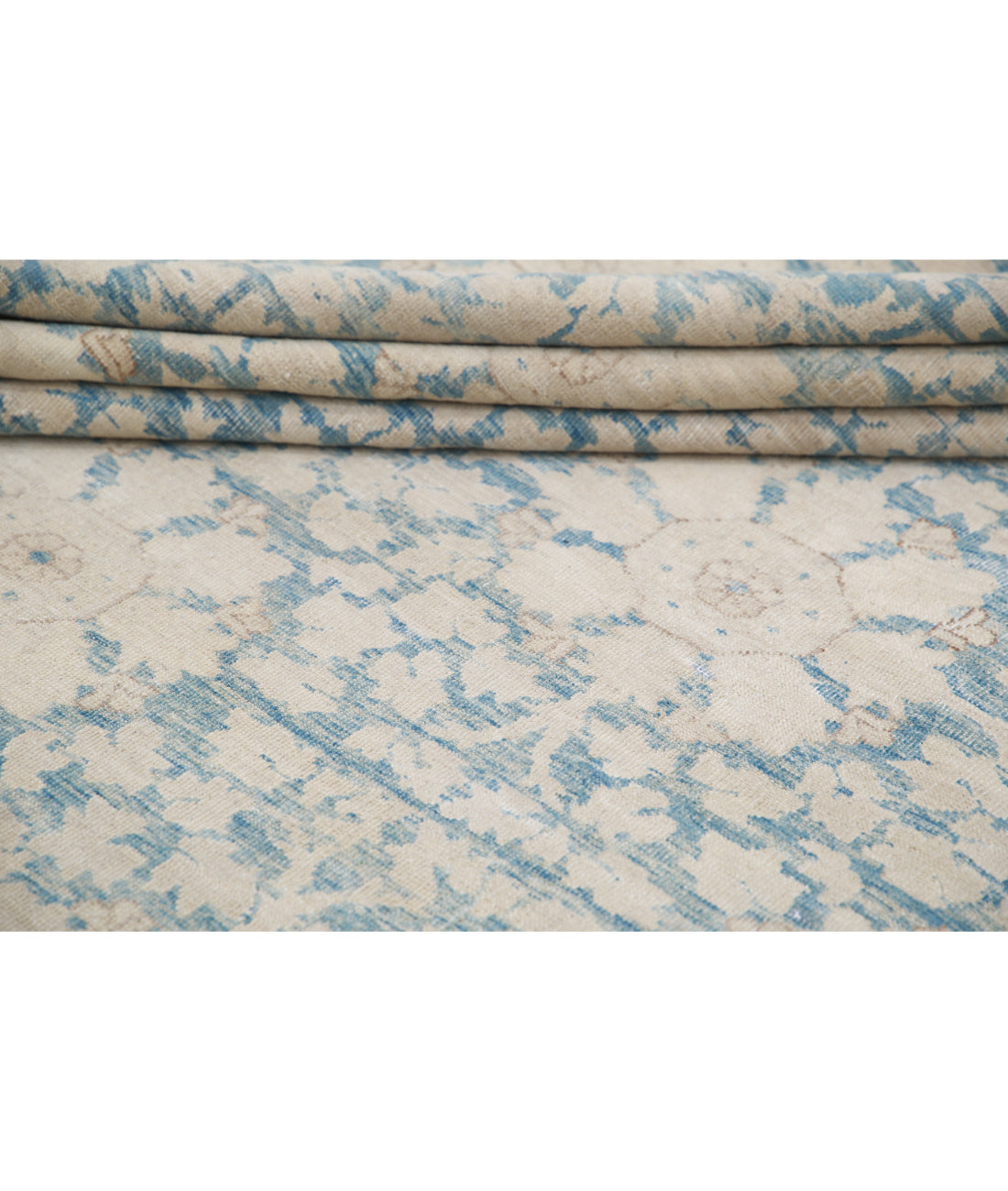 Hand Knotted Fine Artemix Wool Rug - 7'9'' x 9'7'' 7'9'' x 9'7'' (233 X 288) / Blue / Ivory