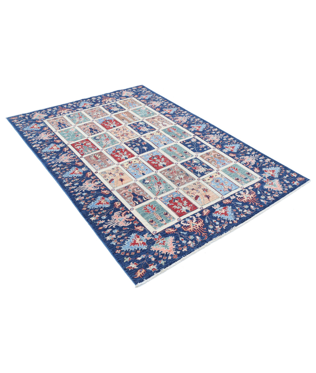 Hand Knotted Bakhtiari Wool Rug - 4'9'' x 6'8'' 4'9'' x 6'8'' (143 X 200) / Ivory / Blue