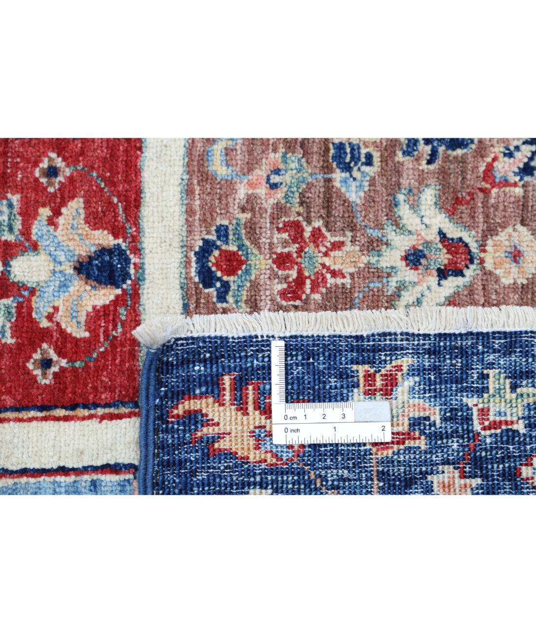 Hand Knotted Bakhtiari Wool Rug - 4'9'' x 6'8'' 4'9'' x 6'8'' (143 X 200) / Ivory / Blue