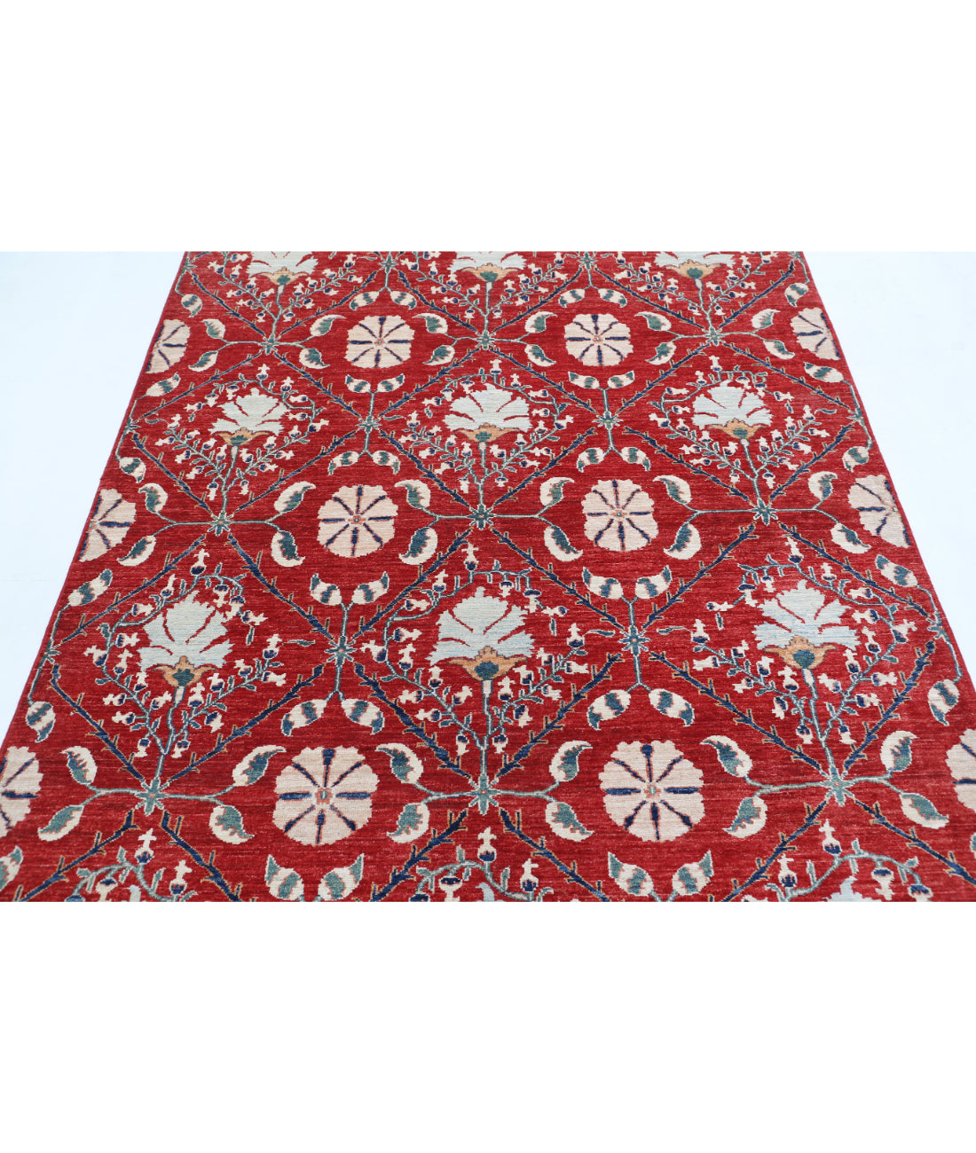 Hand Knotted Artemix Wool Rug - 5'6'' x 7'6'' 5'6'' x 7'6'' (165 X 225) / Red / Ivory