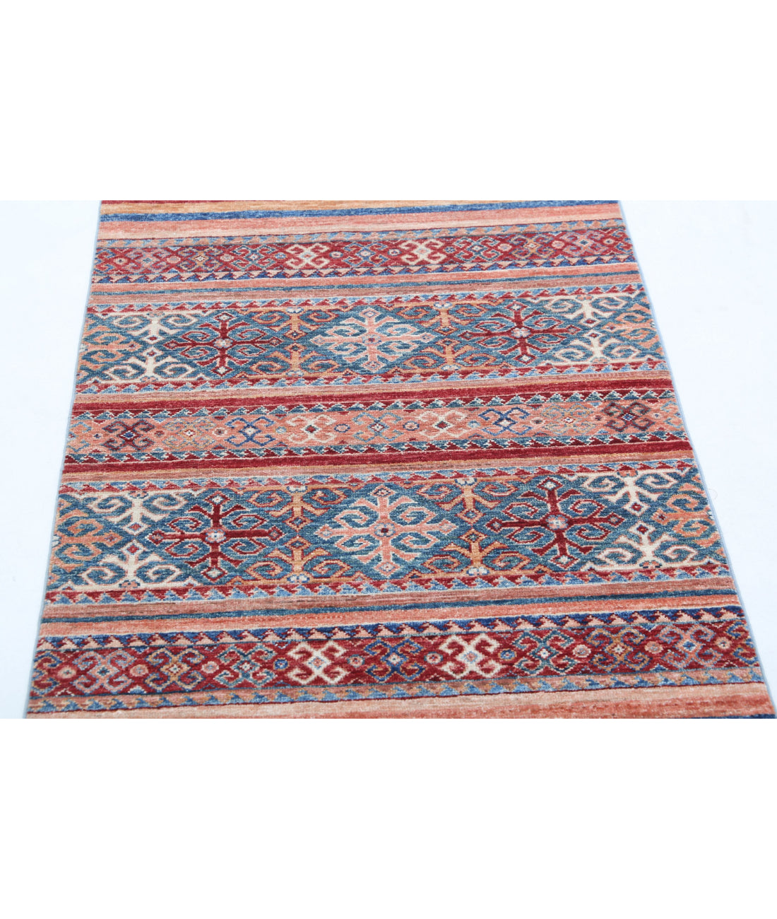 Hand Knotted Khurjeen Wool Rug - 2'8'' x 3'10'' 2'8'' x 3'10'' (80 X 115) / Multi / Multi