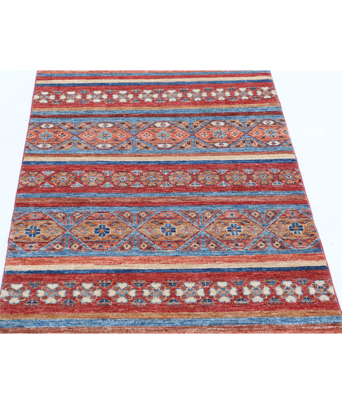 Hand Knotted Khurjeen Wool Rug - 2'11'' x 4'11'' 2'11'' x 4'11'' (88 X 148) / Multi / Multi