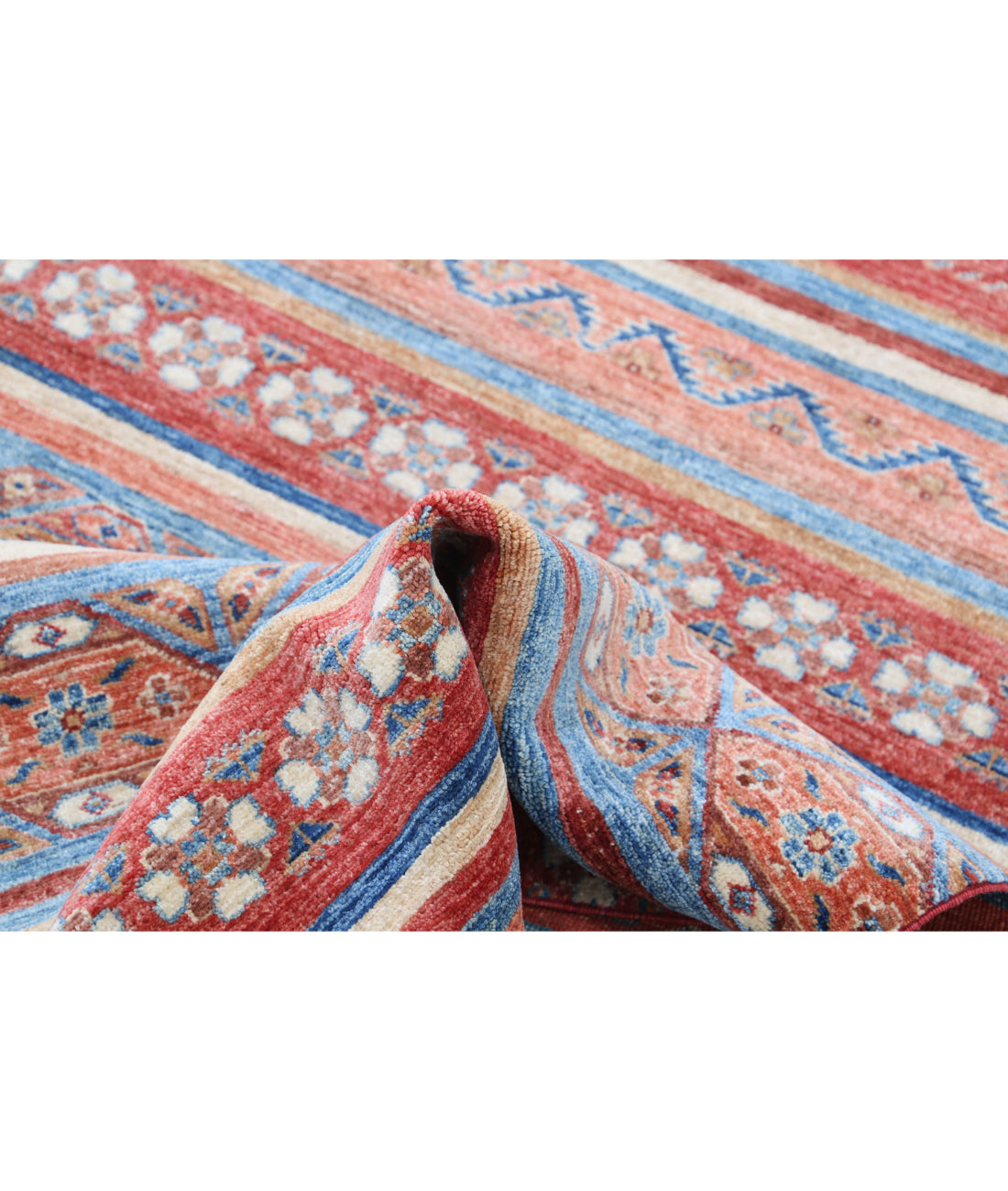 Hand Knotted Khurjeen Wool Rug - 2'11'' x 4'11'' 2'11'' x 4'11'' (88 X 148) / Multi / Multi