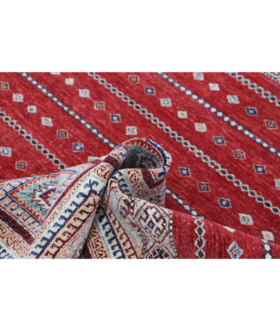 Hand Knotted Khurjeen Wool Rug - 5'6'' x 7'2'' 5'6'' x 7'2'' (165 X 215) / Multi / Multi