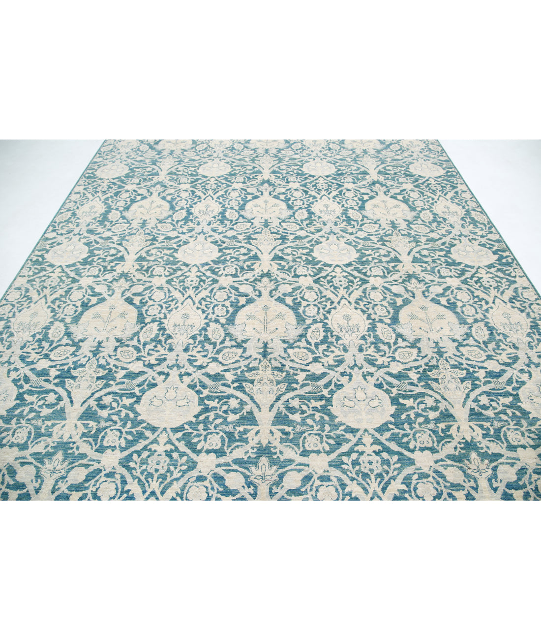 Hand Knotted Serenity Artemix Wool Rug - 8'10'' x 11'11'' 8'10'' x 11'11'' (265 X 358) / Green / Ivory