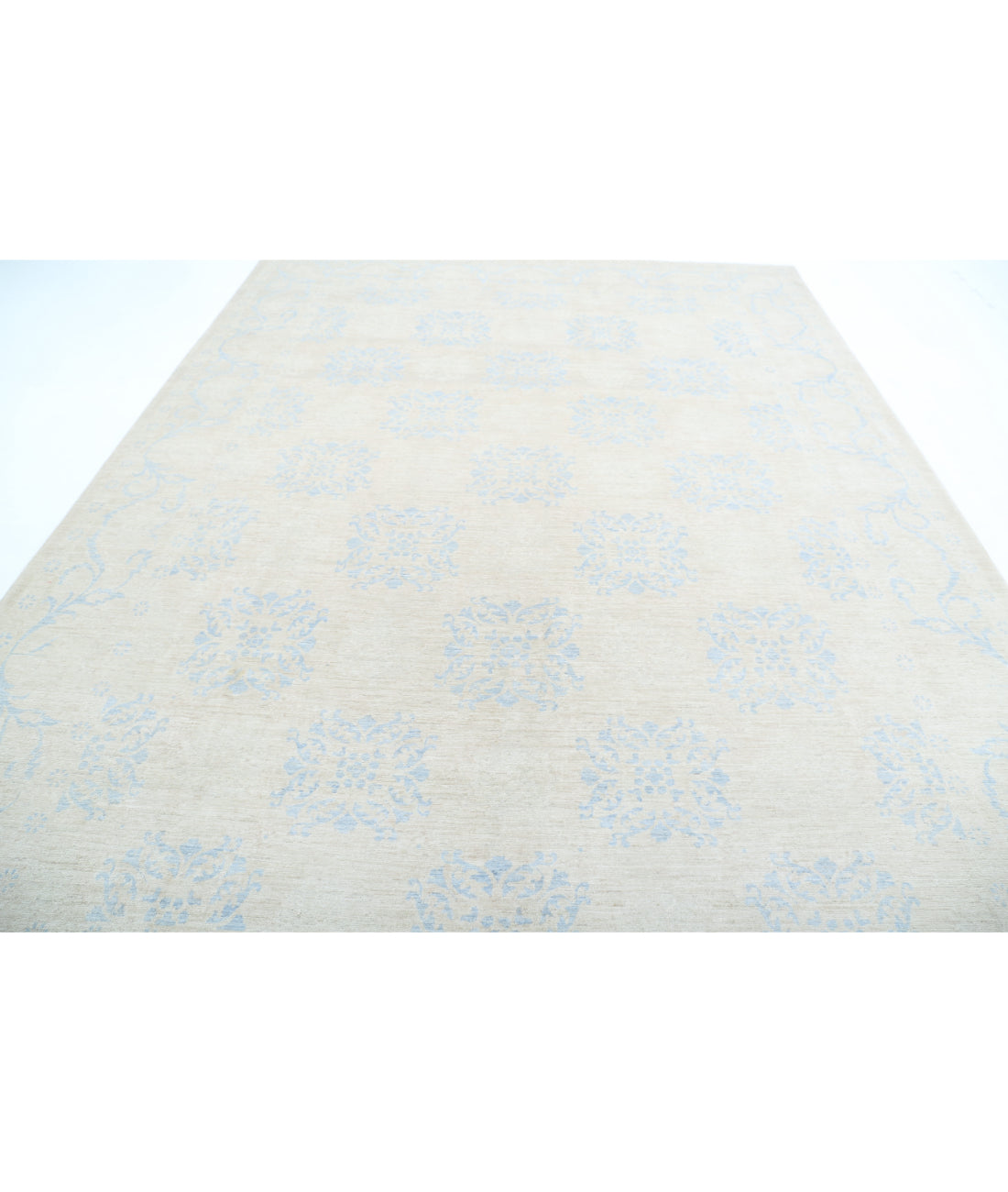 Hand Knotted Fine Serenity Wool Rug - 9'1'' x 12'1'' 9'1'' x 12'1'' (273 X 363) / Ivory / Blue