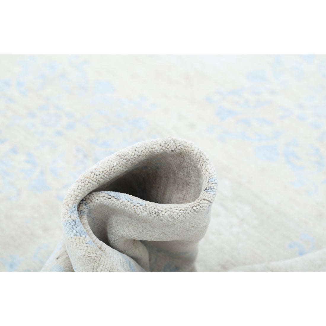 The Linen Meridian