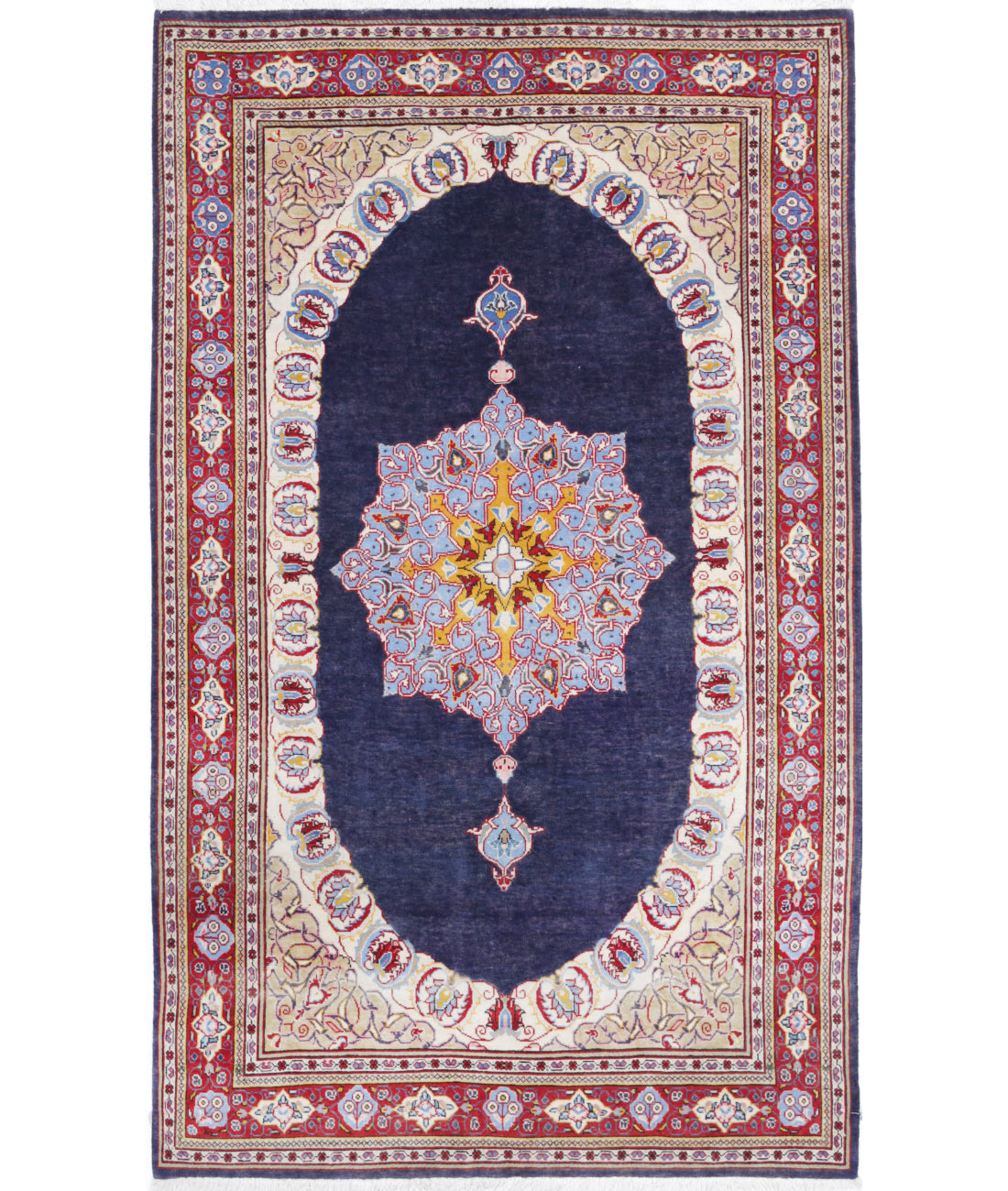 Hand Knotted Oriental Kashan Wool Rug - 4'4'' x 7'3''