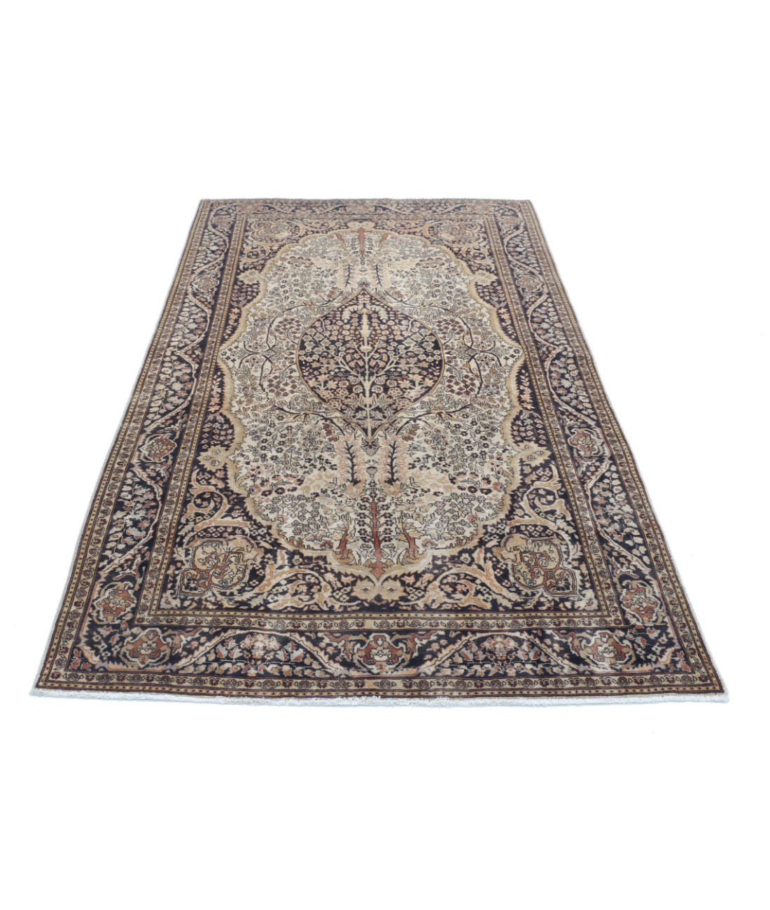 Hand Knotted Antique Persian Tabriz Wool Rug - 4'6'' x 8'0'' 4'6'' x 8'0'' (135 X 240) / Ivory / Brown
