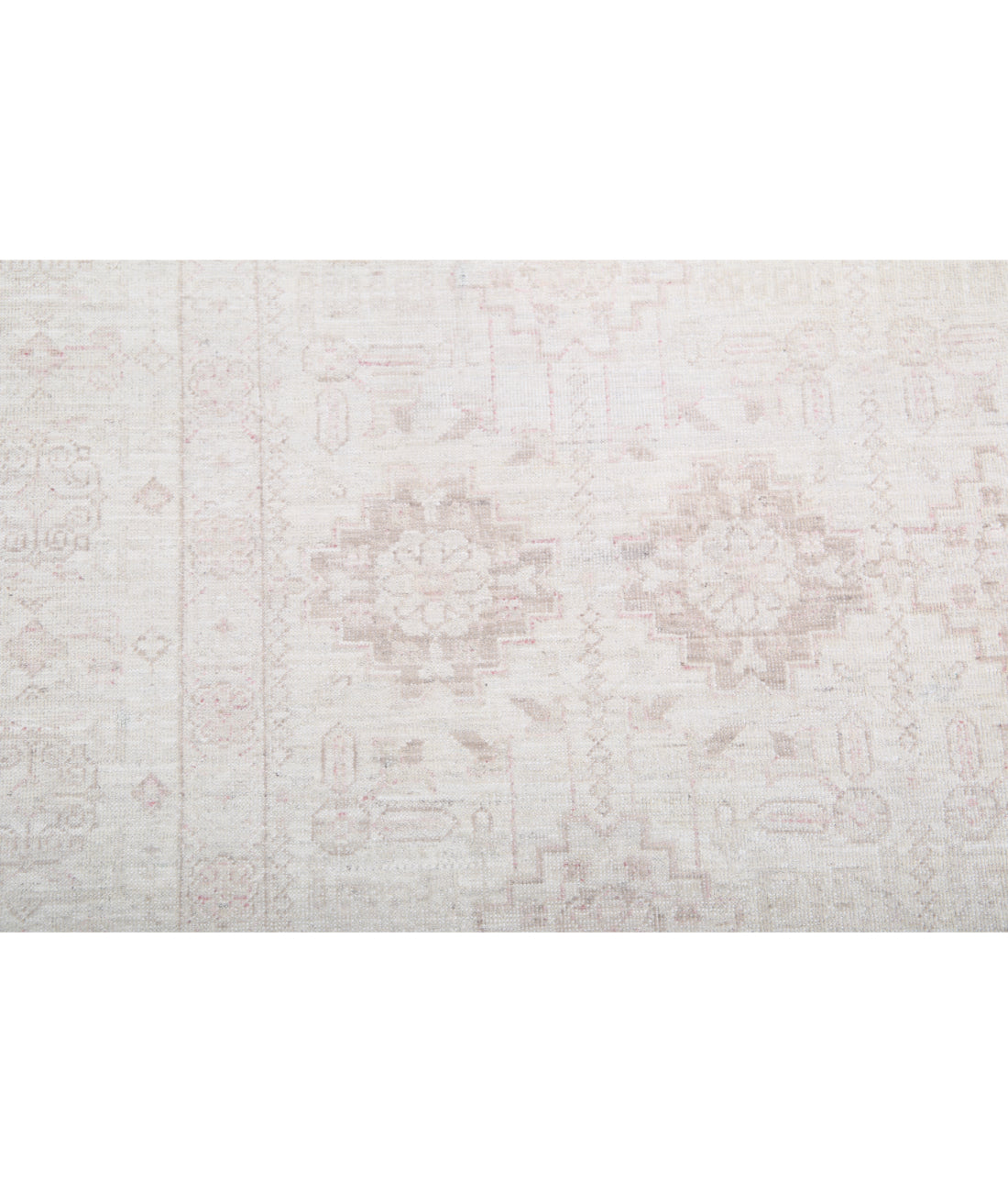 Hand Knotted Serenity Wool Rug - 6'1'' x 8'6'' 6'1'' x 8'6'' (183 X 255) / Ivory / Taupe