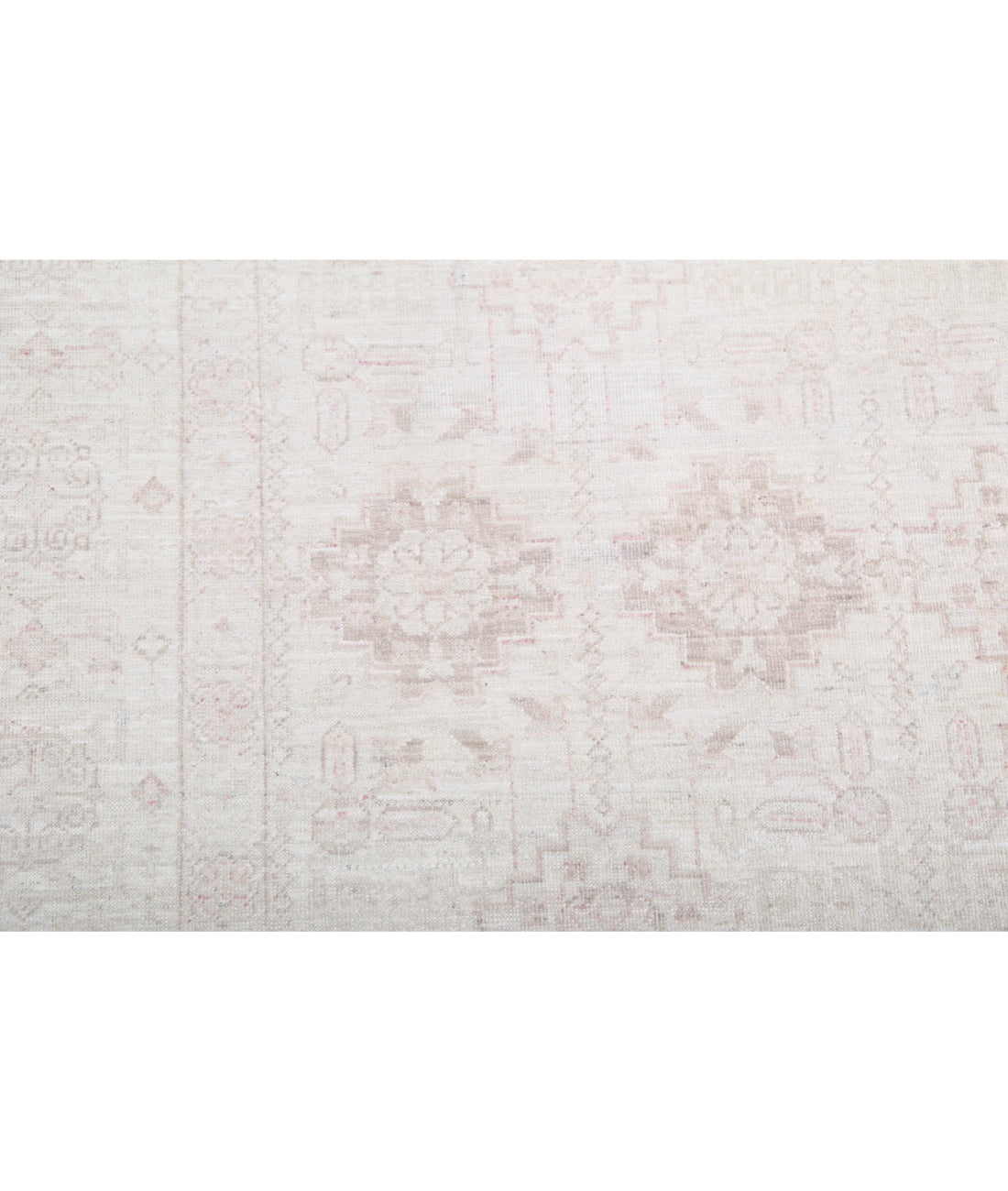 Hand Knotted Serenity Wool Rug - 6'1'' x 8'6'' 6'1'' x 8'6'' (183 X 255) / Ivory / Taupe