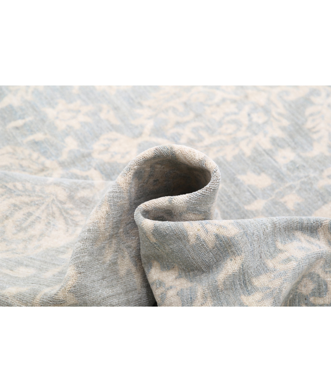 Hand Knotted Artemix Wool Rug - 9'0'' x 11'11'' 9'0'' x 11'11'' (270 X 358) / Blue / Ivory