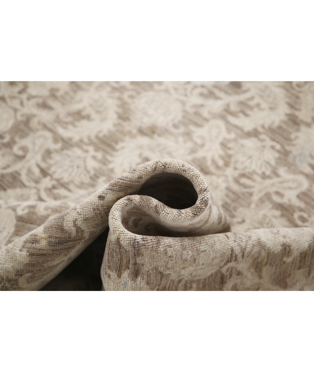 Hand Knotted Artemix Wool Rug - 10'7'' x 14'8'' 10'7'' x 14'8'' (318 X 440) / Brown / Ivory