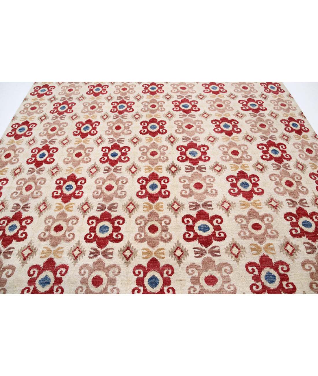 Hand Knotted Ikat Wool Rug - 8'9'' x 11'3'' 8'9'' x 11'3'' (263 X 338) / Ivory / Red