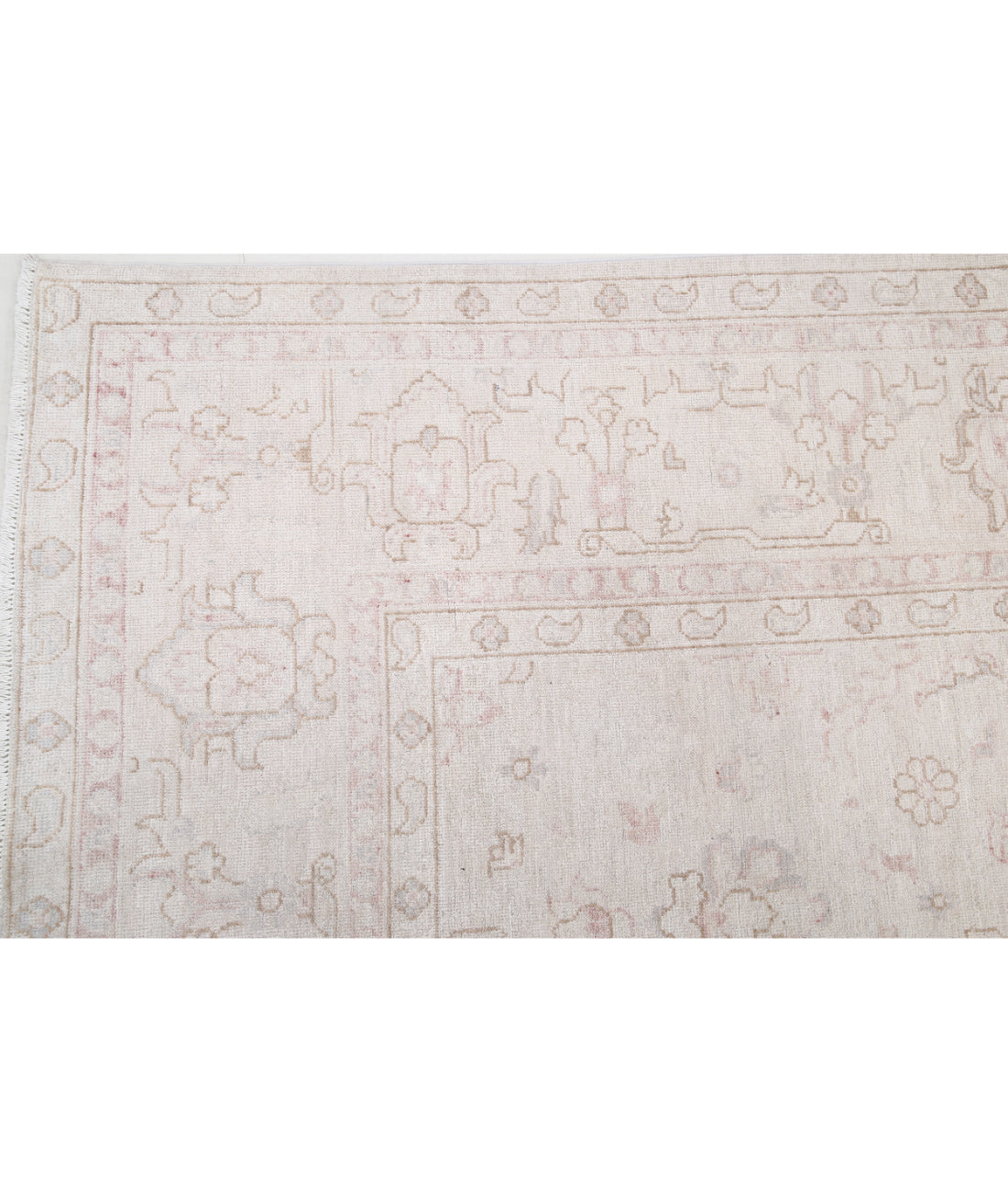 Hand Knotted Serenity Wool Rug - 7'10'' x 9'8'' 7'10'' x 9'8'' (235 X 290) / Ivory / Ivory