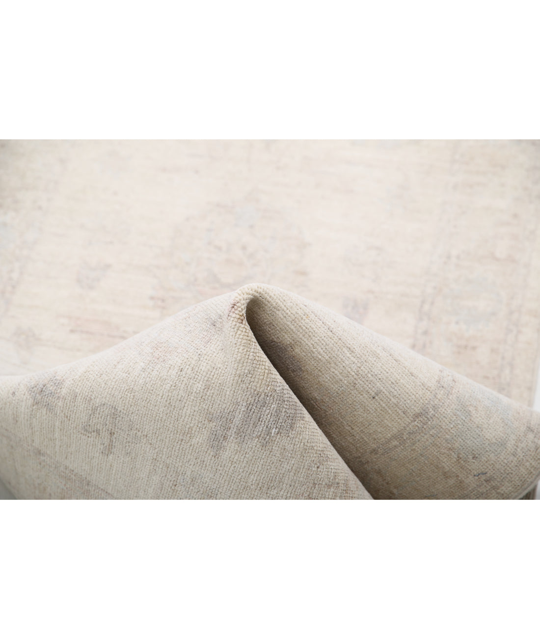 Hand Knotted Serenity Wool Rug - 2'6'' x 8'6'' 2'6'' x 8'6'' (75 X 255) / Ivory / Brown