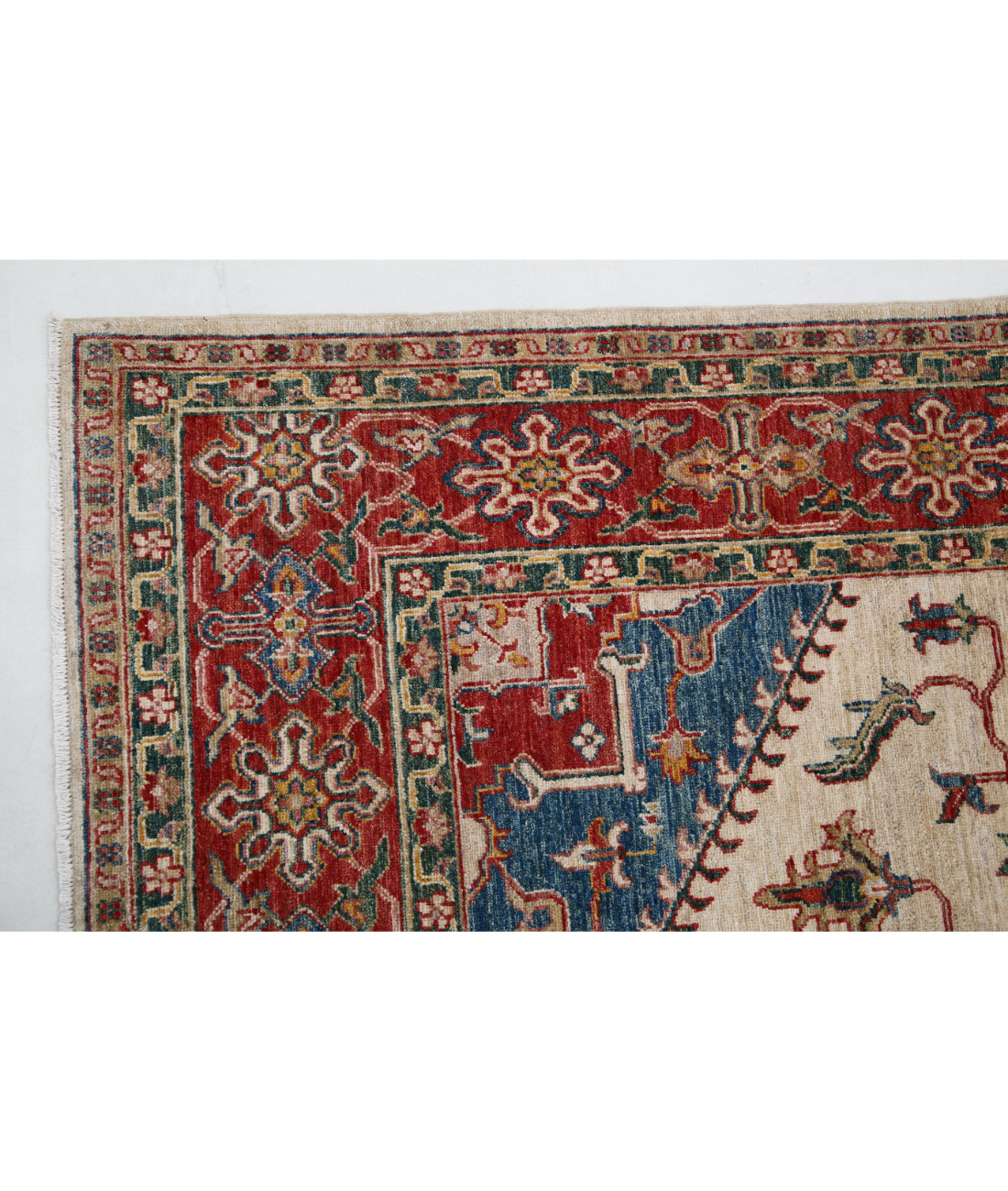 Hand Knotted Ziegler Farhan Wool Rug - 5'7'' x 8'7'' 5'7'' x 8'7'' (168 X 258) / Ivory / Red