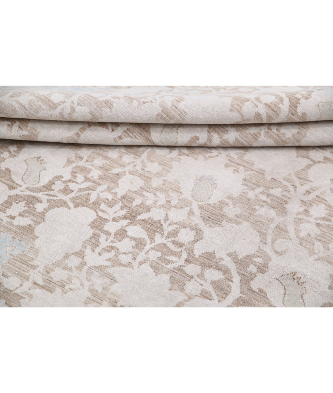 Hand Knotted Artemix Wool Rug - 7'8'' x 10'1'' 7'8'' x 10'1'' (230 X 303) / Brown / Ivory