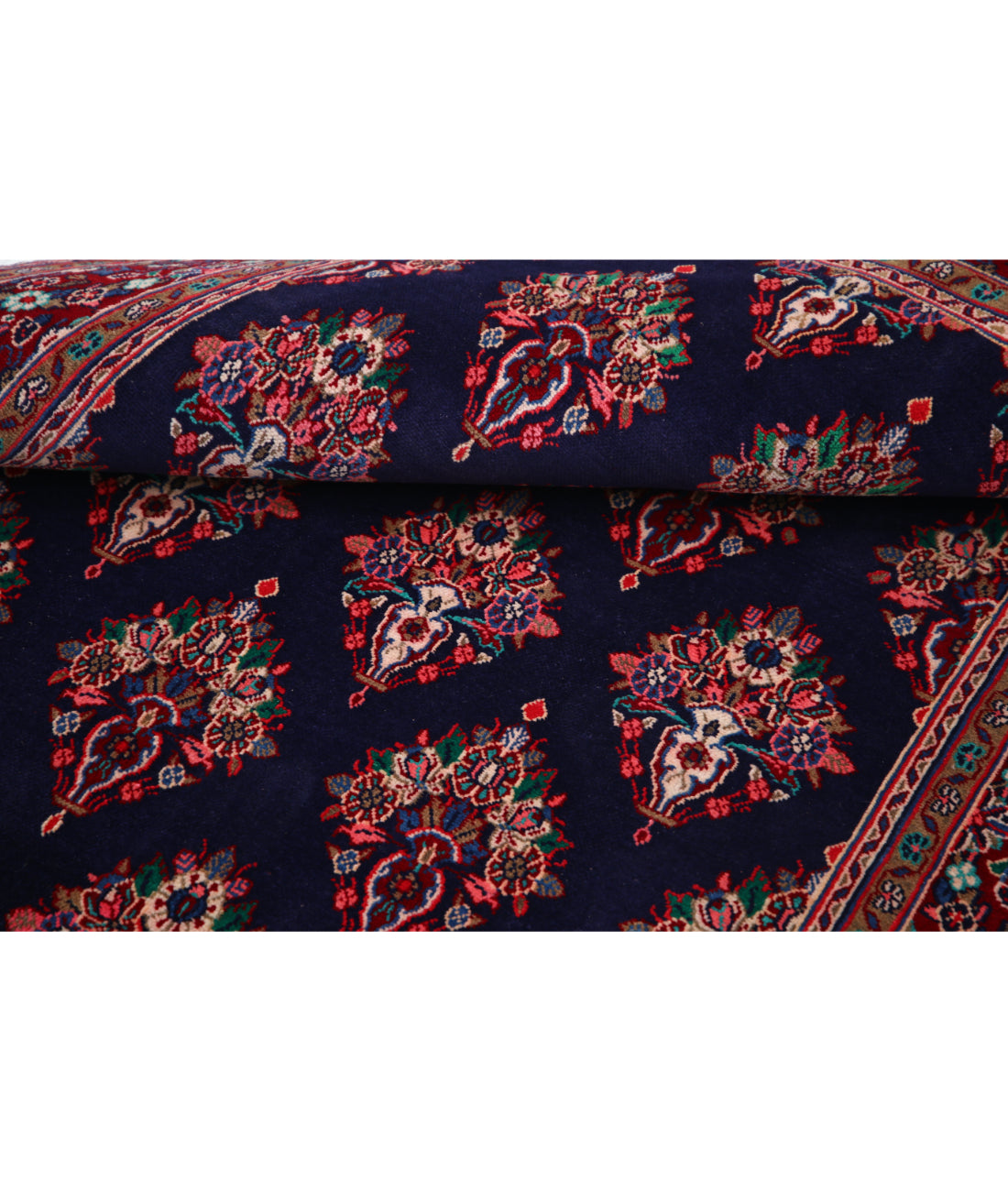 Hand Knotted Persian Kashan Wool Rug - 4'4'' x 6'9'' 4'4'' x 6'9'' (130 X 203) / Blue / Red