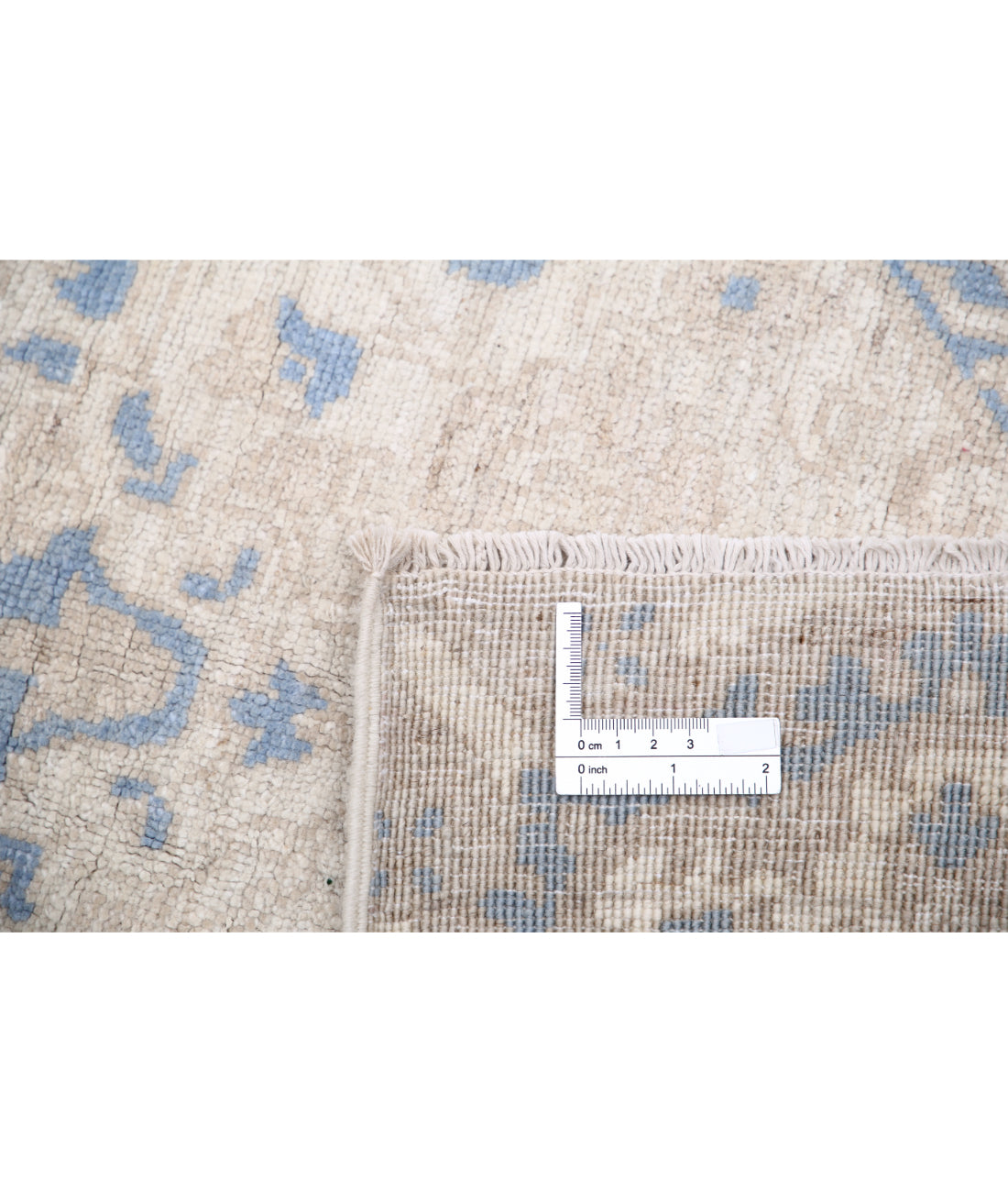 Hand Knotted Serenity Artemix Wool Rug - 4'10'' x 7'2'' 4'10'' x 7'2'' (145 X 215) / Ivory / Ivory