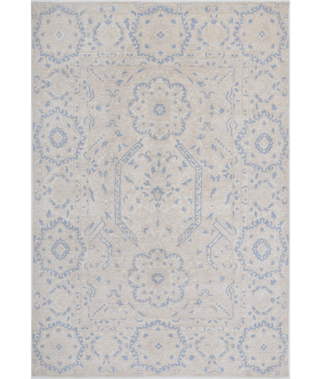 Hand Knotted Serenity Artemix Wool Rug - 4'10'' x 7'2''