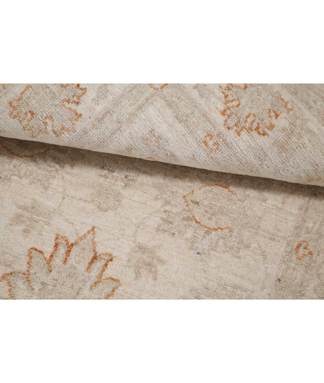 Hand Knotted Serenity Wool Rug - 2'6'' x 4'1'' 2'6'' x 4'1'' (75 X 123) / Ivory / Ivory