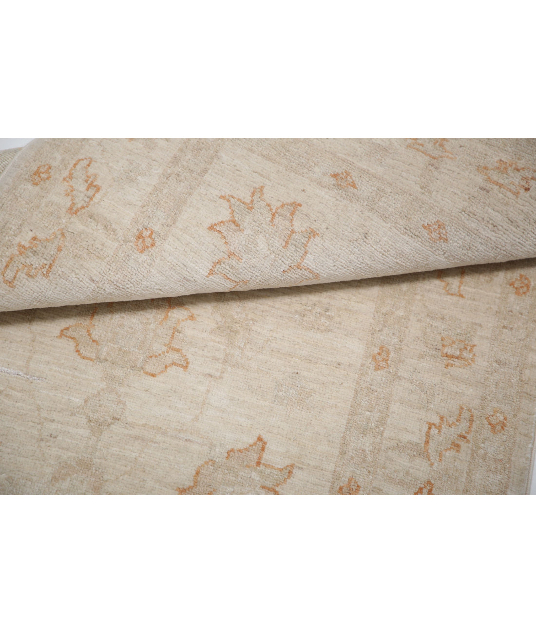 Hand Knotted Serenity Wool Rug - 2'7'' x 3'10'' 2'7'' x 3'10'' (78 X 115) / Ivory / Ivory