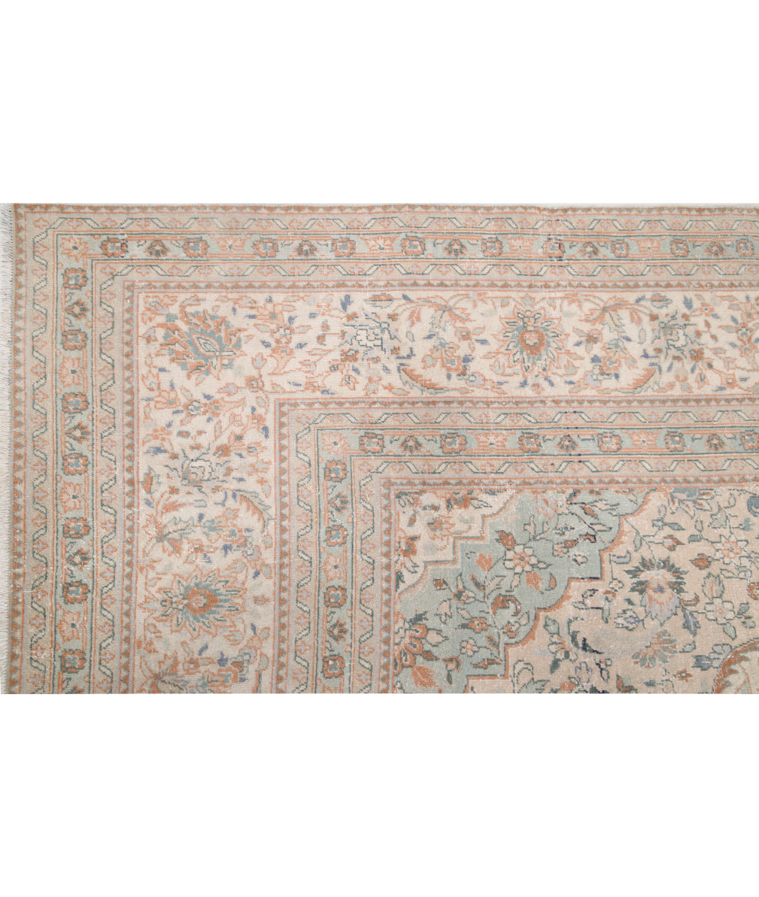 Hand Knotted Vintage Persian Kashan Wool Rug - 9'6'' x 13'2'' 9'6'' x 13'2'' (285 X 395) / Ivory / Ivory