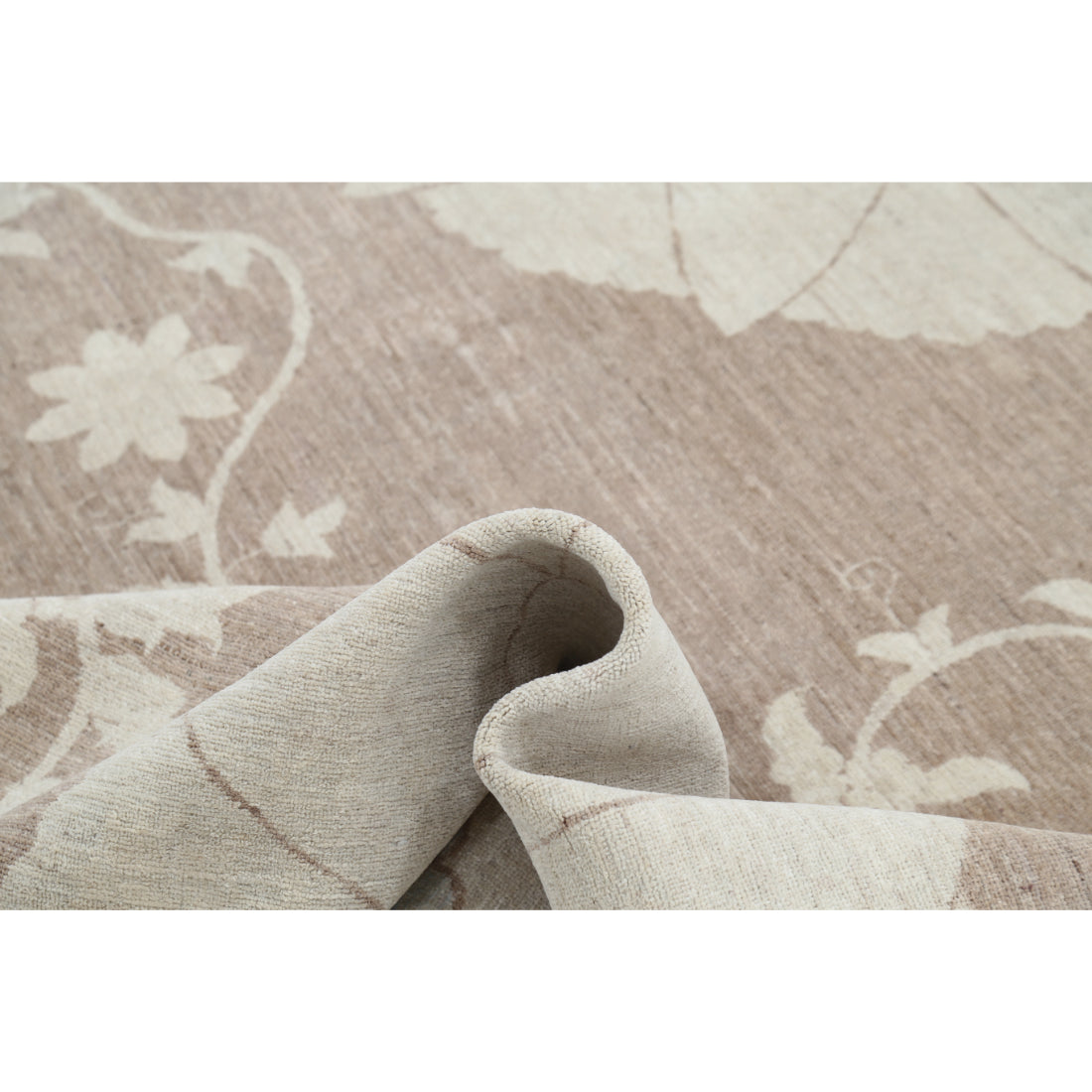 The Linen Palmette