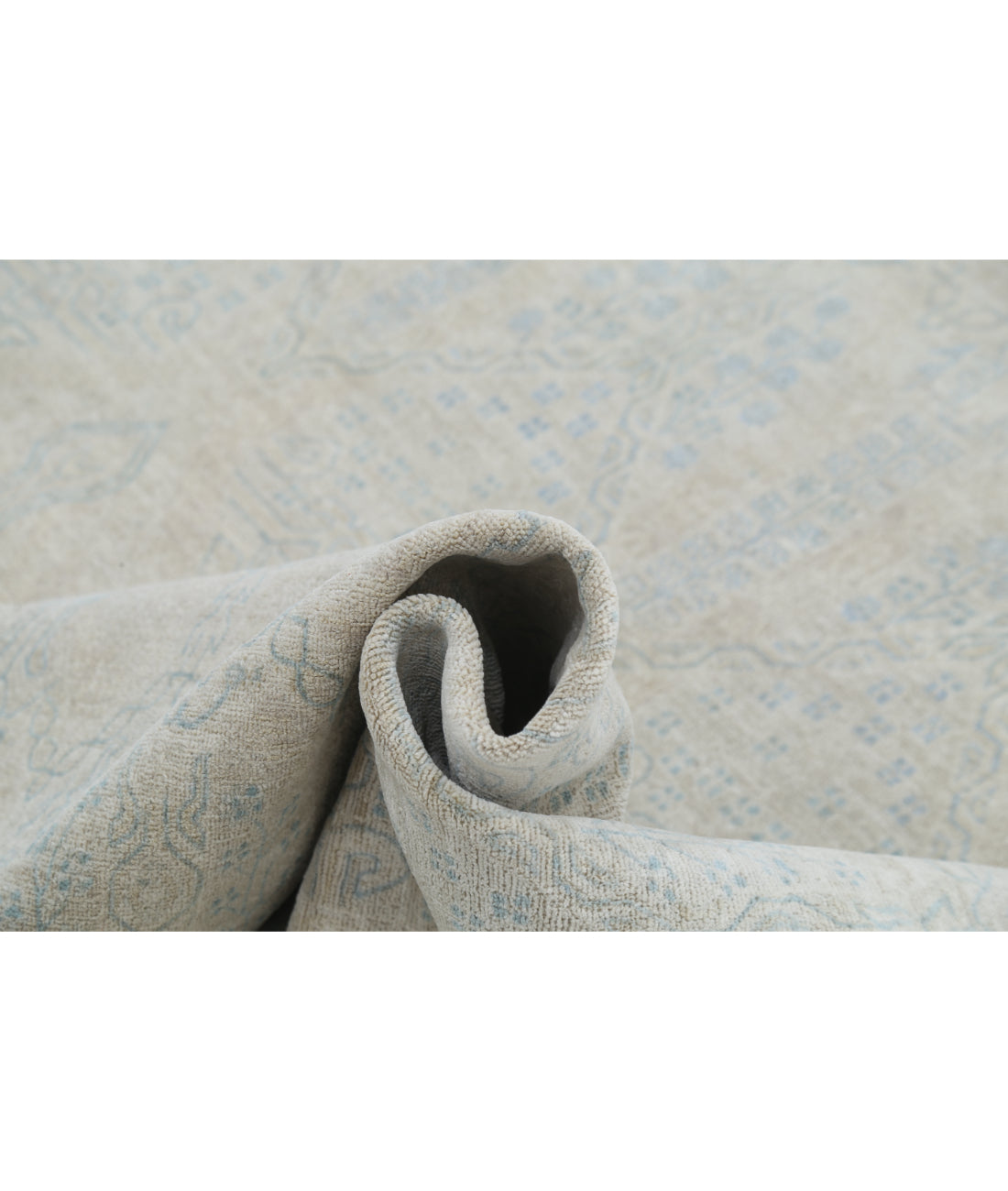 Hand Knotted Fine Artemix Wool Rug - 12'5'' x 17'8'' 12'5'' x 17'8'' (373 X 530) / Beige / Blue