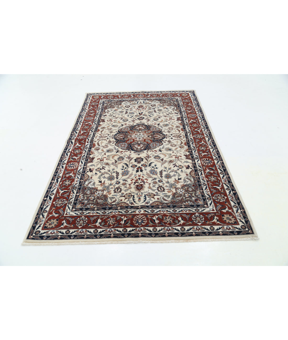 Hand Knotted Heritage Persian Style Wool Rug - 5'1'' x 8'0'' 5' 1" X 8' 0" (155 X 244) / Ivory / Rust