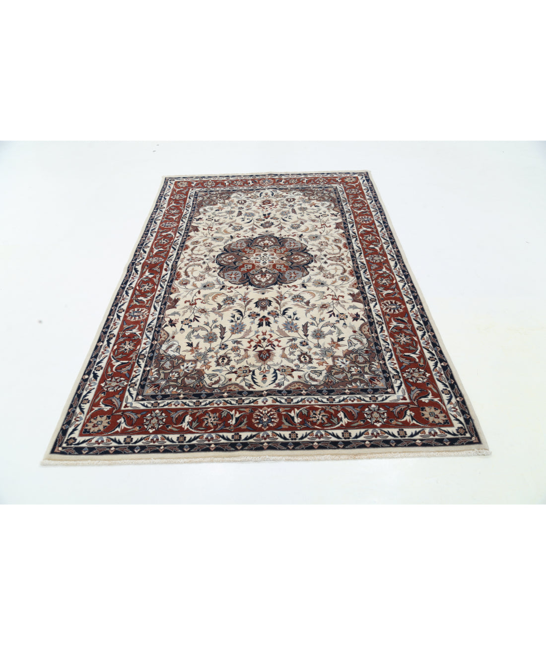 Hand Knotted Heritage Persian Style Wool Rug - 5'1'' x 8'0'' 5' 1" X 8' 0" (155 X 244) / Ivory / Rust