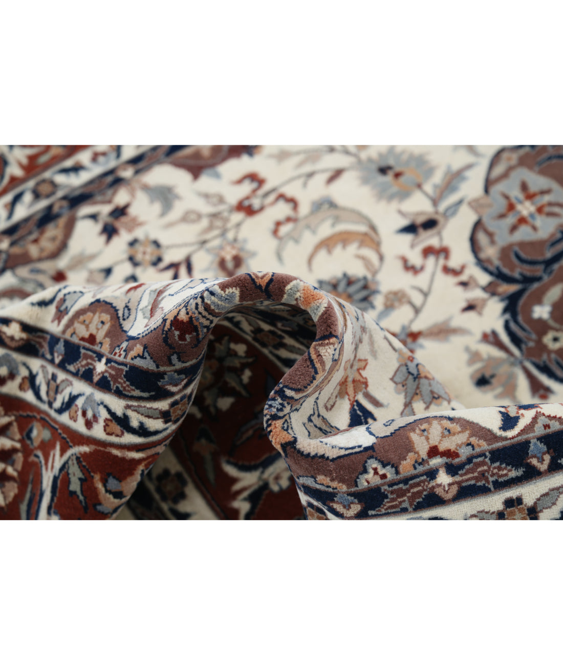 Hand Knotted Heritage Persian Style Wool Rug - 5'1'' x 8'0'' 5' 1" X 8' 0" (155 X 244) / Ivory / Rust