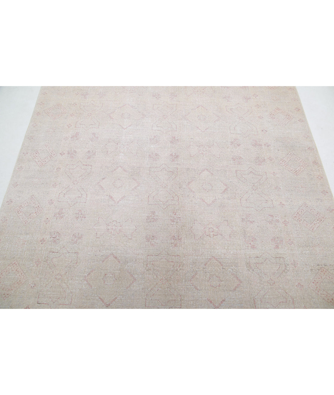 Hand Knotted Ariana Haji Jalili Wool Rug - 5'10'' x 8'1'' 5'10'' x 8'1'' (175 X 243) / Ivory / Pink