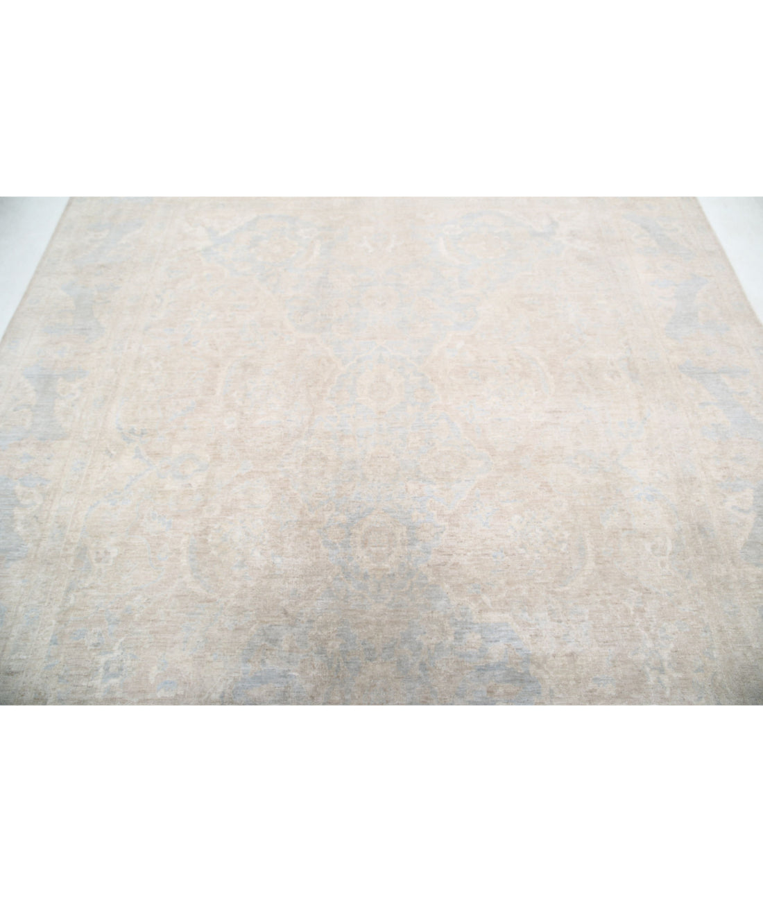 Hand Knotted Ariana Haji Jalili Wool Rug - 7'11'' x 10'0'' 7'11'' x 10'0'' (238 X 300) / Ivory / Blue
