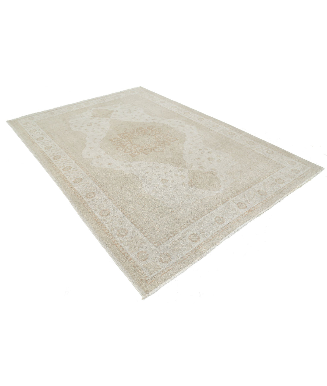 Hand Knotted Ariana Haji Jalili Wool Rug - 6'6'' x 9'6'' 6'6'' x 9'6'' (195 X 285) / Ivory / Ivory