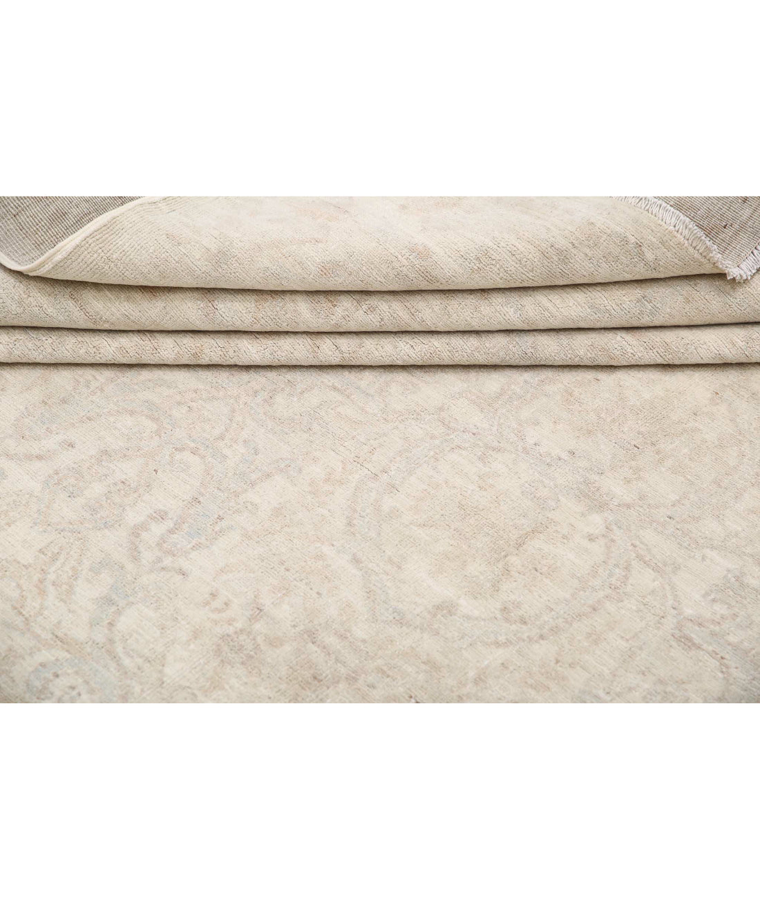 Hand Knotted Ariana Haji Jalili Wool Rug - 8'2'' x 10'1'' 8'2'' x 10'1'' (245 X 303) / Ivory / Grey