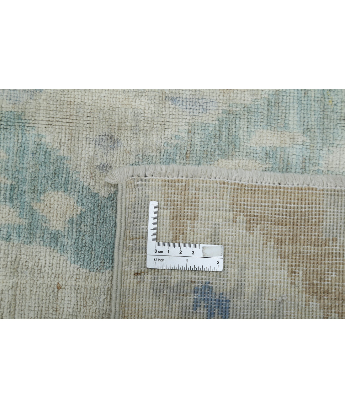 Hand Knotted Ikat Wool Rug - 7'10'' x 9'10'' 7'10'' x 9'10'' (235 X 295) / Ivory / Green