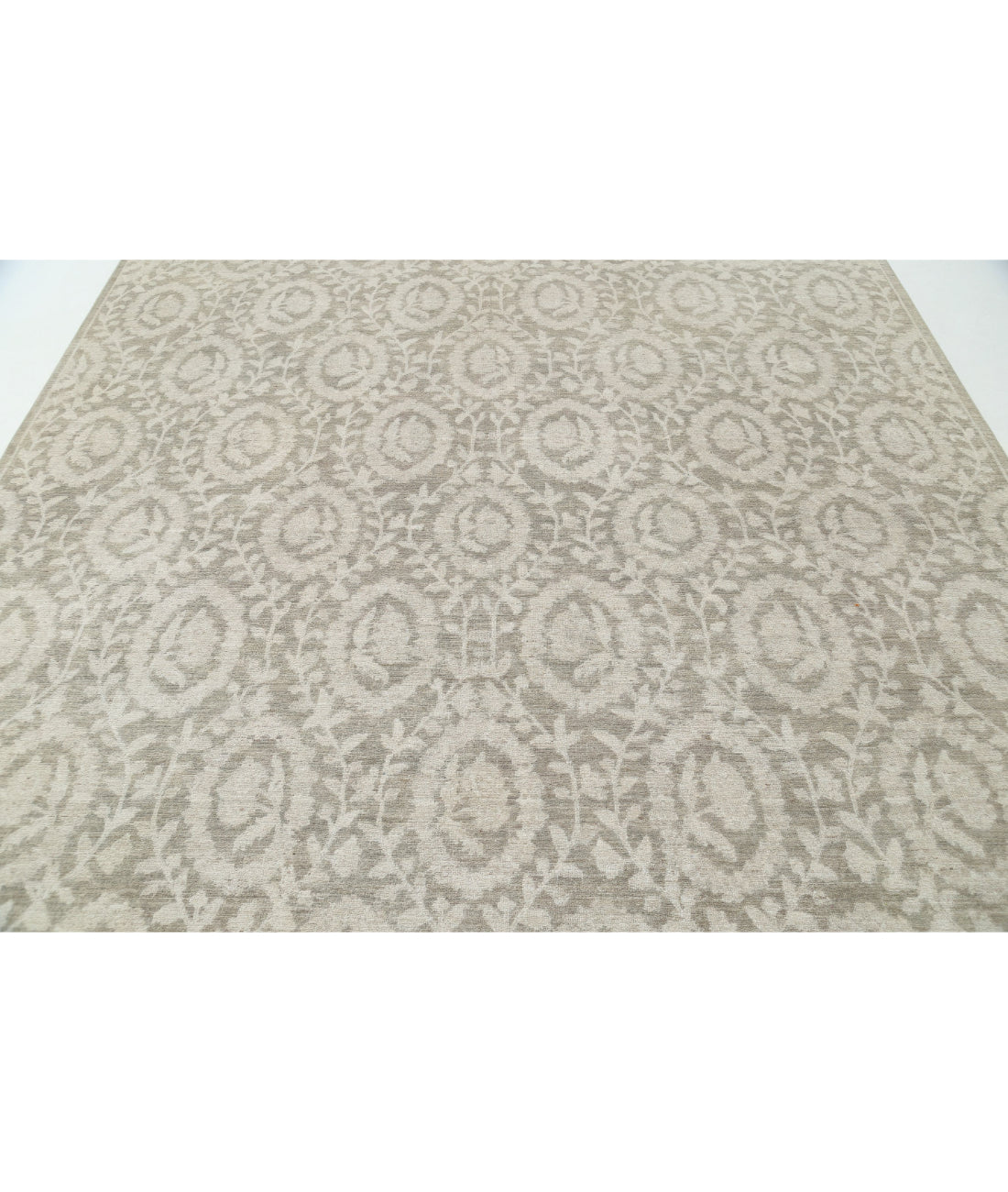 Hand Knotted Artemix Wool Rug - 8'8'' x 11'7'' 8'8'' x 11'7'' (260 X 348) / Taupe / Ivory